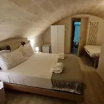 Lithos Guest house Matera