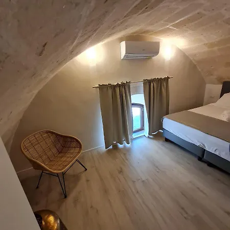 Guest house Lithos *
