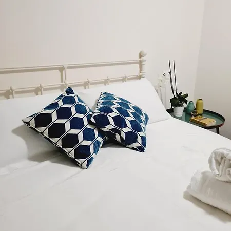 Guest house Lithos *