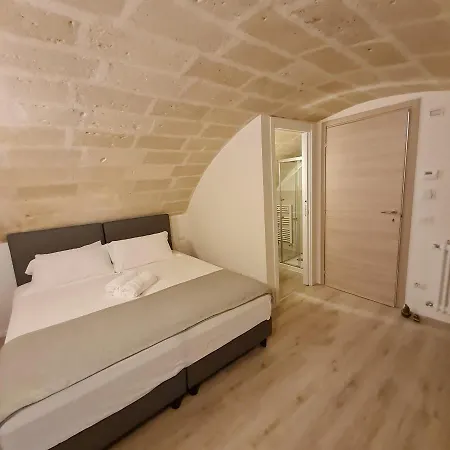 Lithos 4* Matera