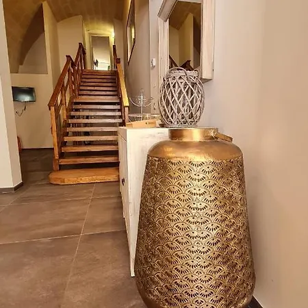 Lithos Guest house *