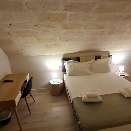 Lithos Pensionat Matera