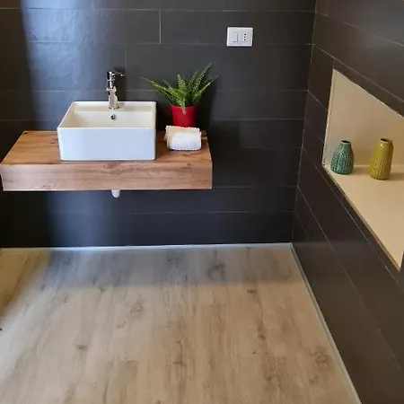 Lithos Guest house *